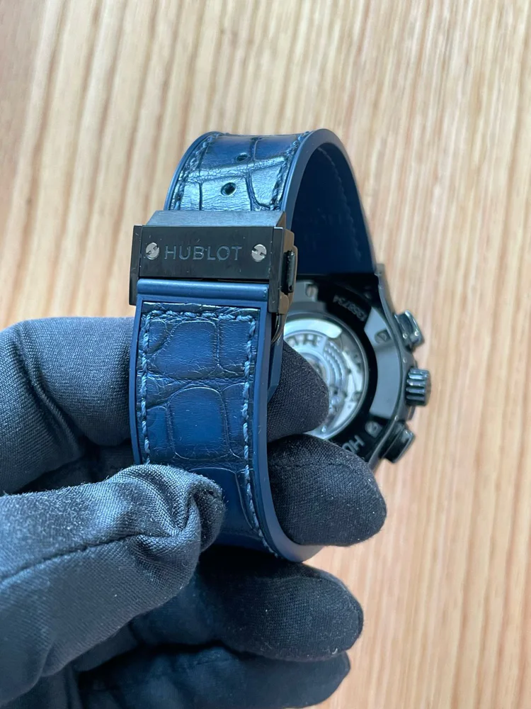 Blue Chronograph 521.CH.7170.LR Box & Papers